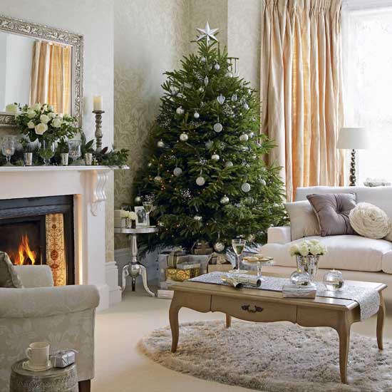 10 Beautiful Christmas Tree Decorating Ideas - Sri Lanka Home Decor ...